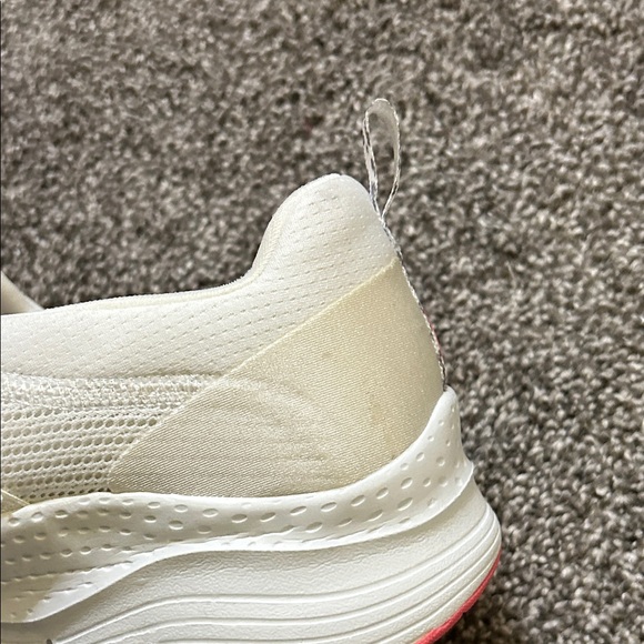 NWT White Slip-On Sneakers with Leopard Print Interior - Picture 7 of 12